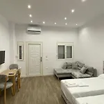 Deja Blue Cozy Aparthotel Durrës