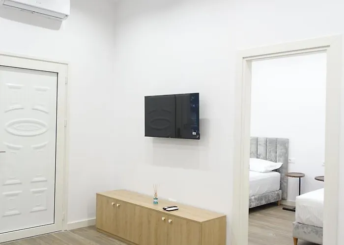 Deja Blue Cozy 3* Durrës