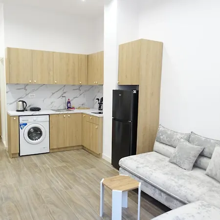 Deja Blue Cozy Apartmanhotel