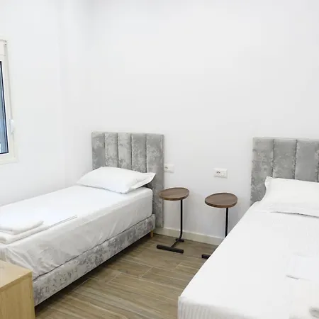 Deja Blue Cozy Apartmanhotel
