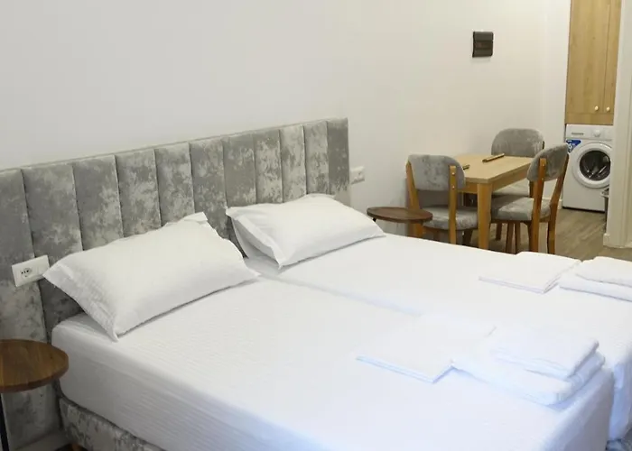 Deja Blue Cozy 3* Durrës